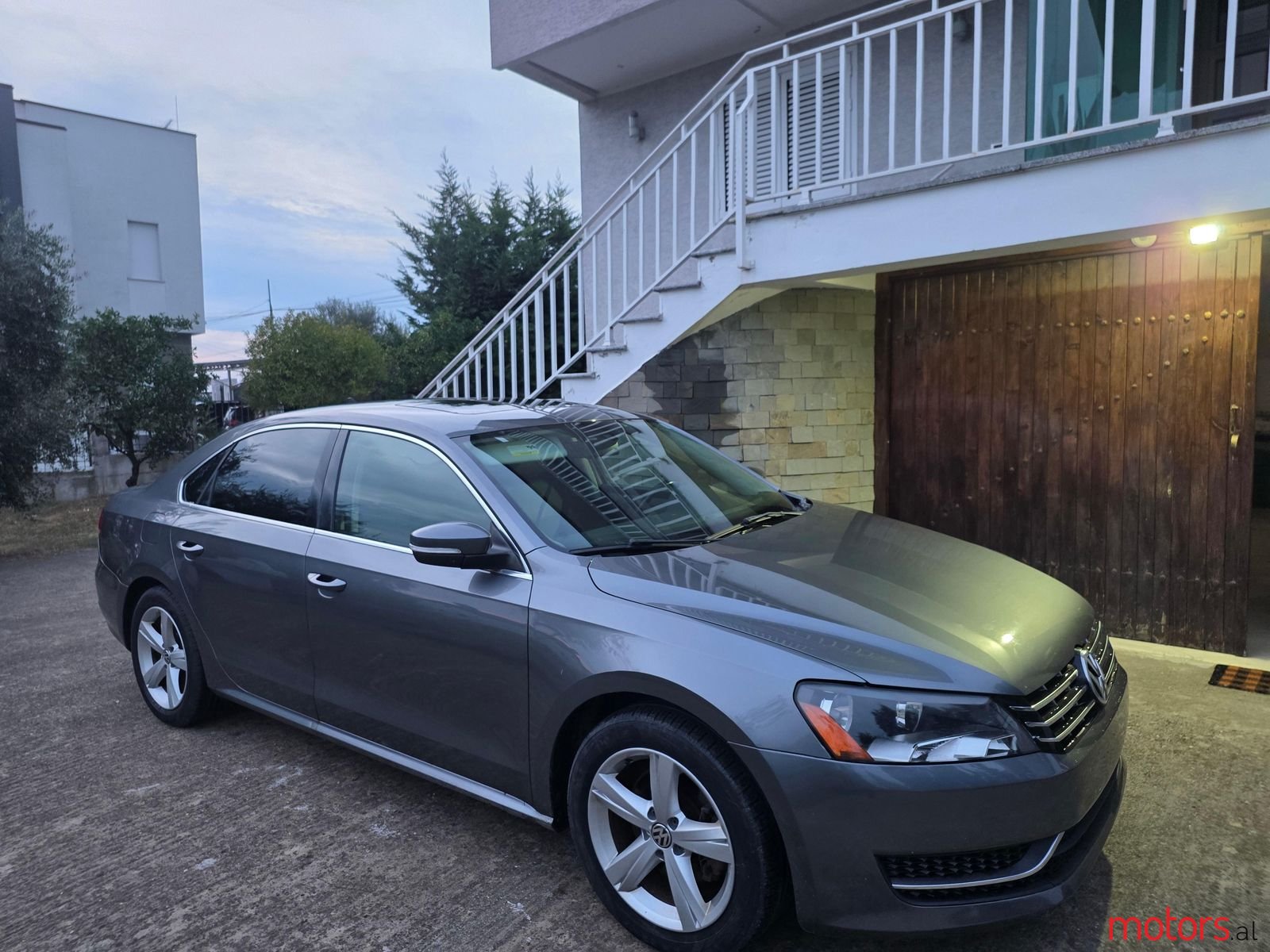 2013' Volkswagen Passat photo #3