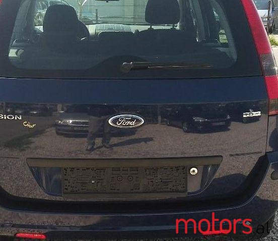 2005' Ford Fusion photo #2