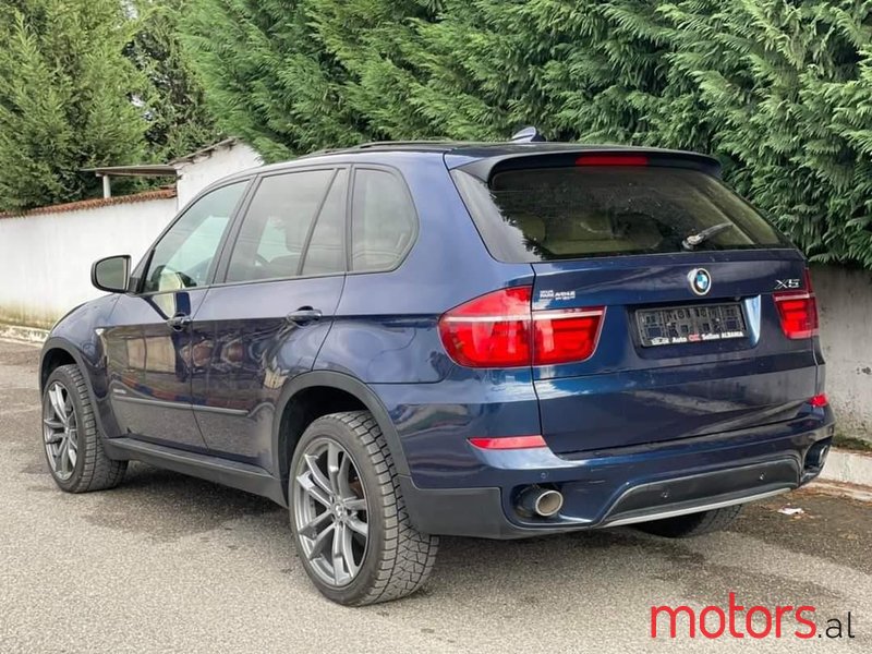 2011' BMW X5 photo #4