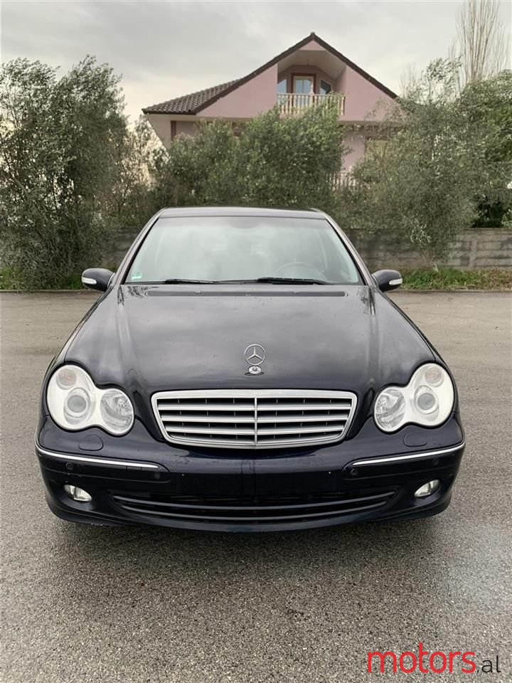 2006' Mercedes-Benz C 220 photo #1