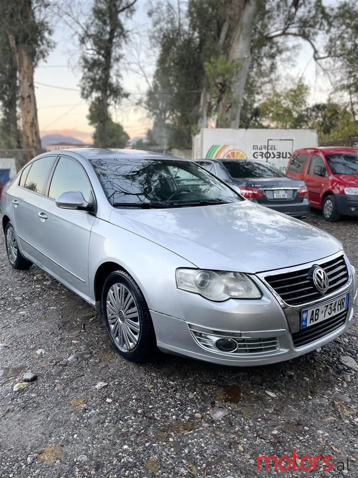 2006' Volkswagen Passat photo #2