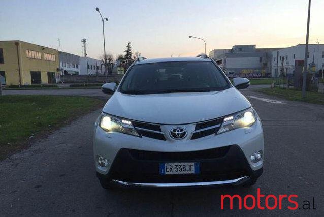 2013' Toyota RAV4 photo #1