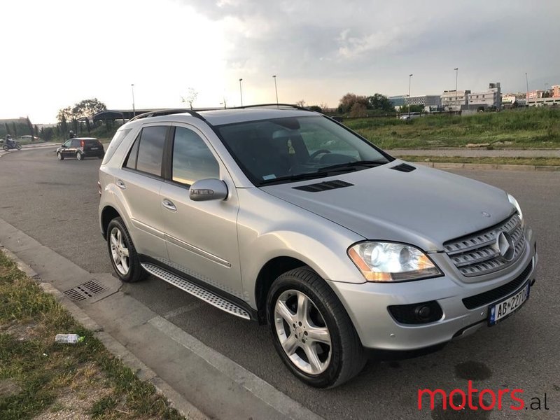 2007' Mercedes-Benz ML 320 photo #6