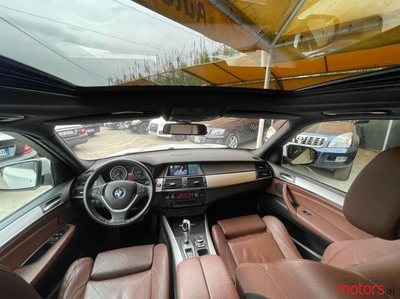 2011' BMW X5 photo #2