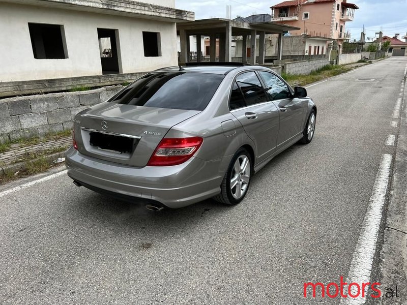 2008' Mercedes-Benz C 300 photo #2