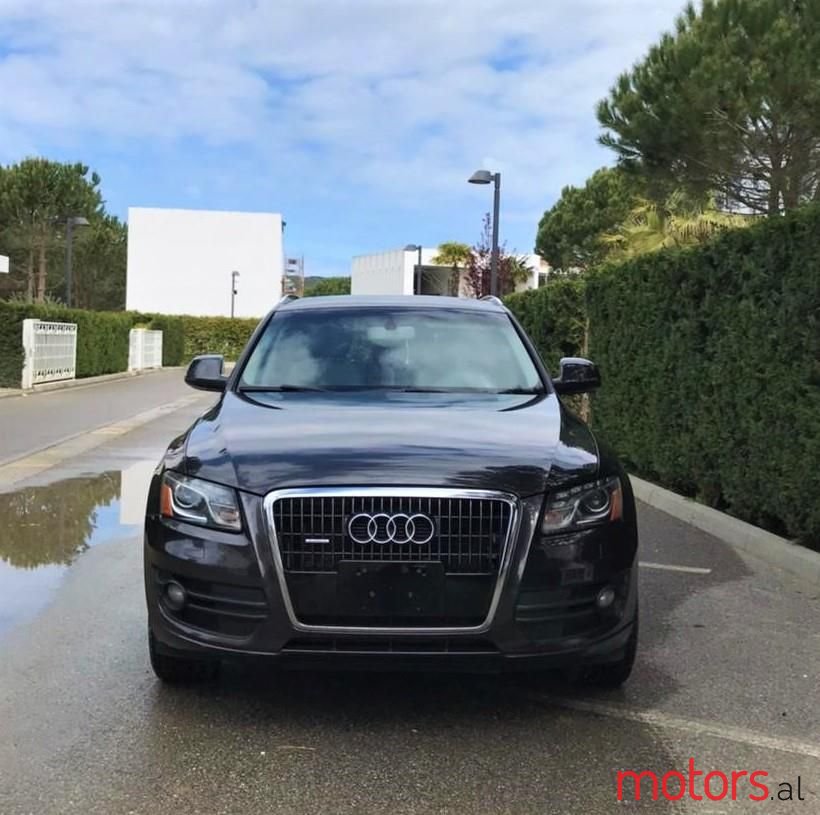 2010' Audi Q5 photo #2