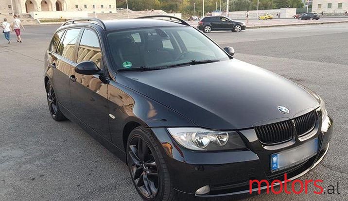 2008' BMW 318 photo #1