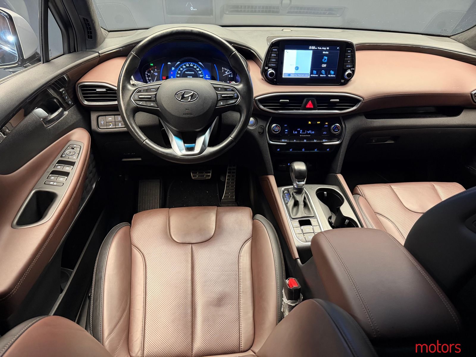 2019' Hyundai Santa Fe photo #3