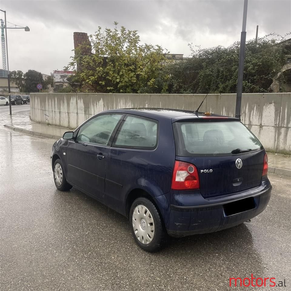 2004' Volkswagen Polo photo #1