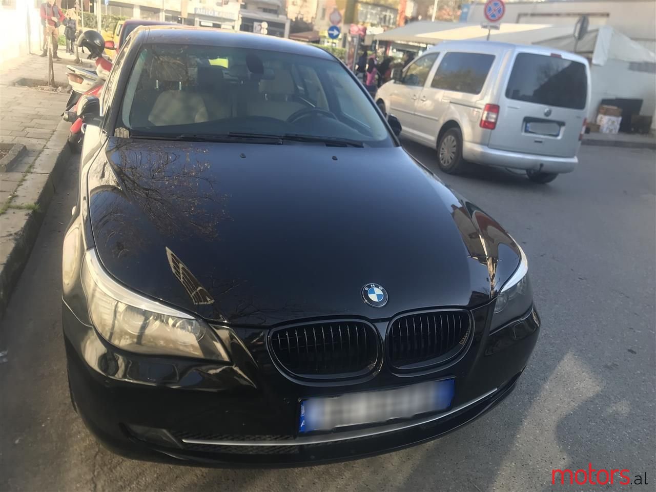 2009' BMW 530 photo #2