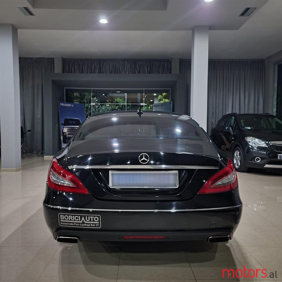 2011' Mercedes-Benz CLS 350 photo #3