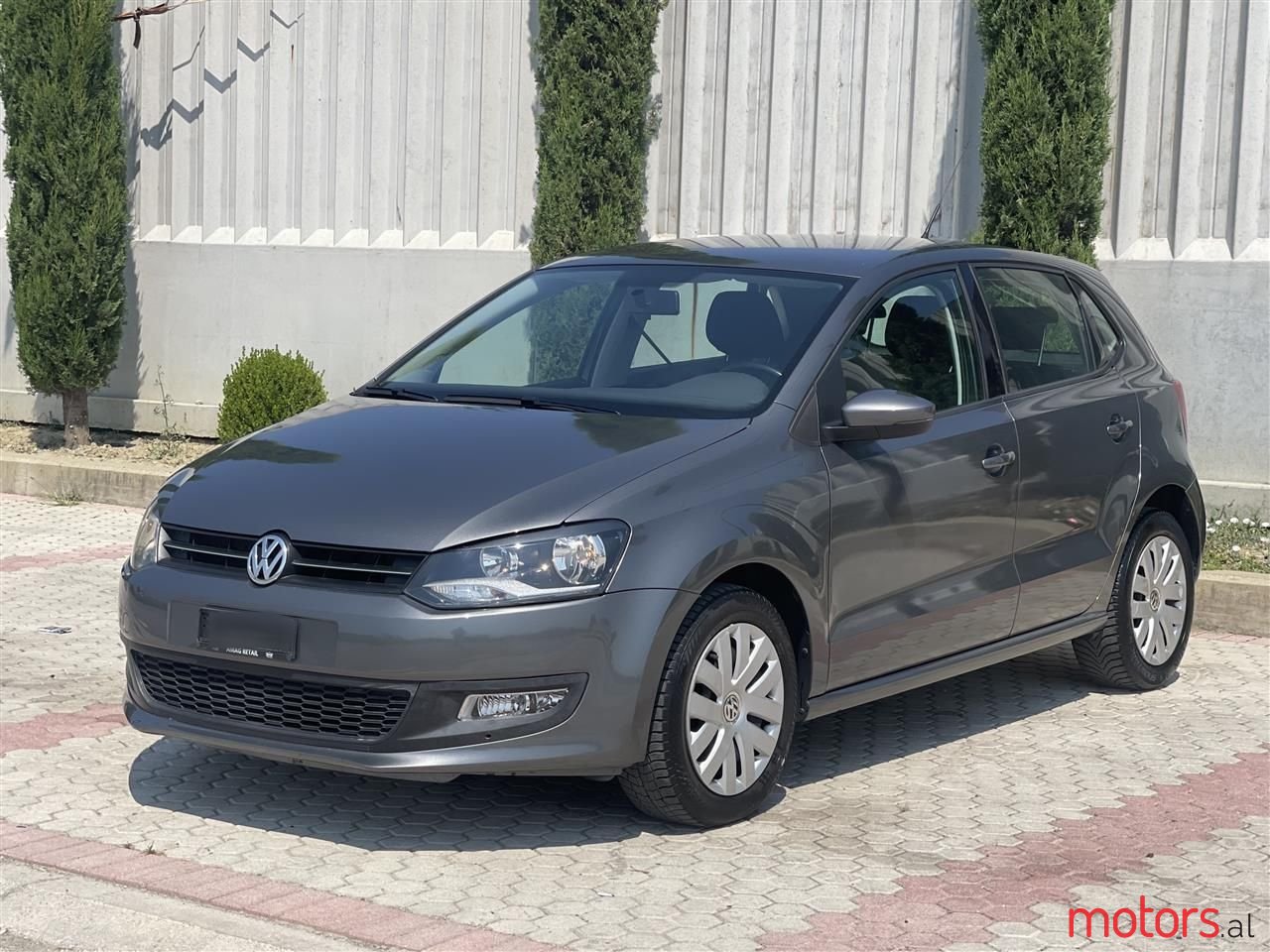 2009' Volkswagen Polo photo #1