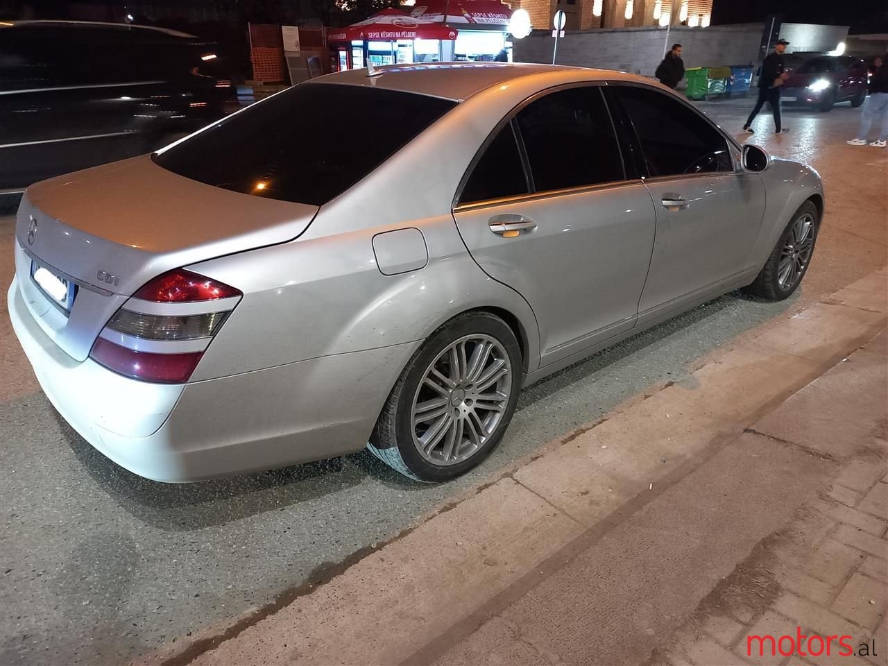 2006' Mercedes-Benz S 320 photo #2