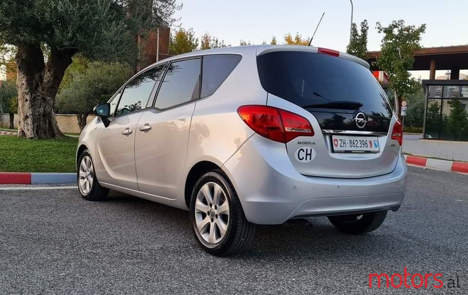2010' Opel Meriva photo #6