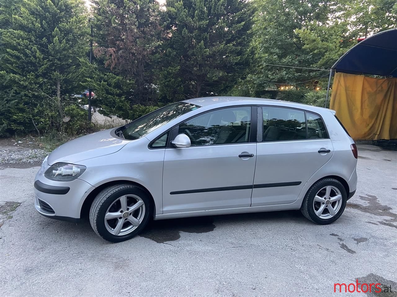 2005' Volkswagen Golf Plus photo #3