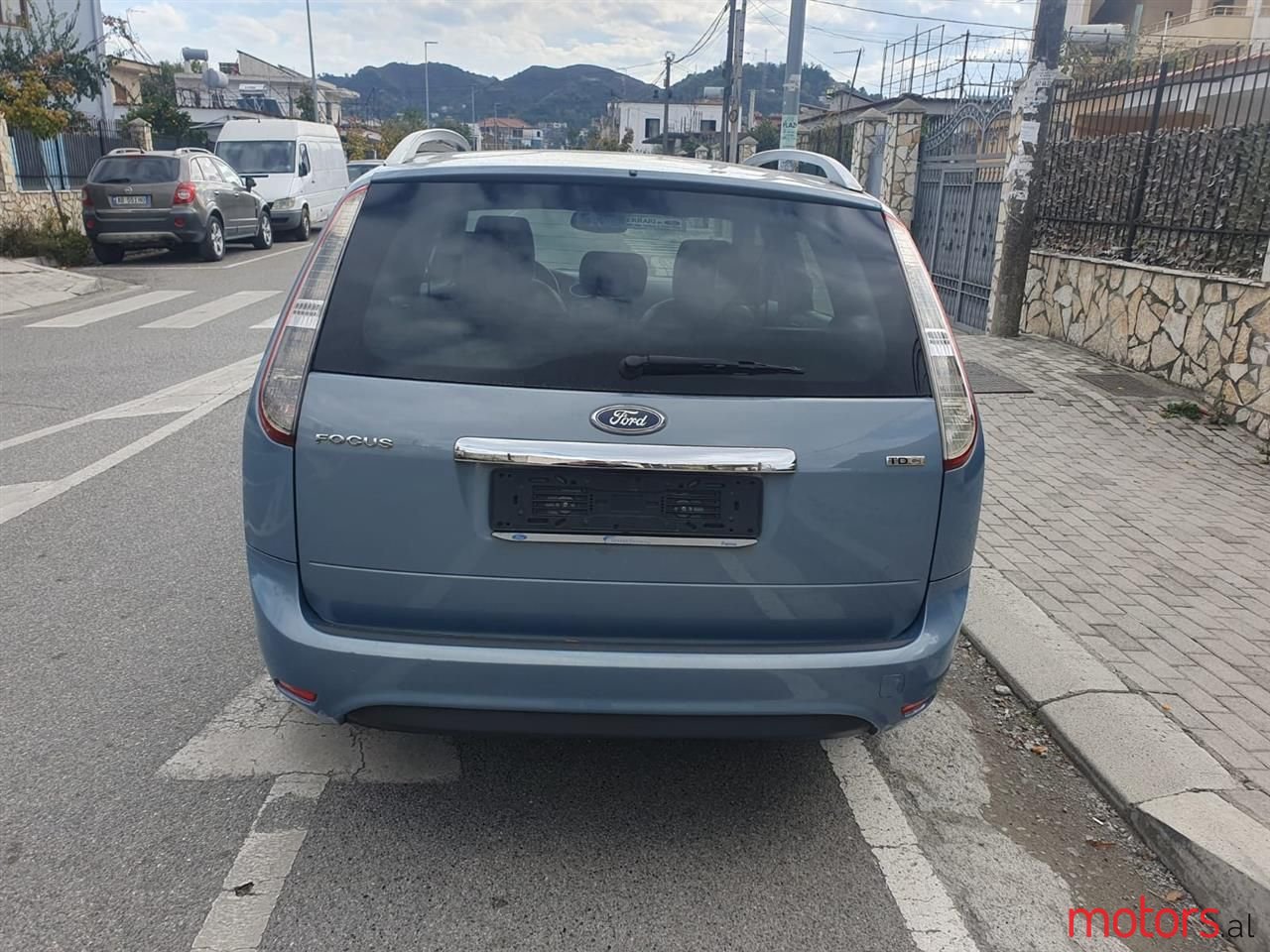 2009' Ford Focus photo #2