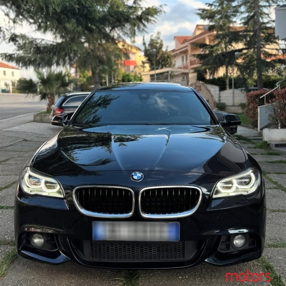 2016' BMW 535 photo #2