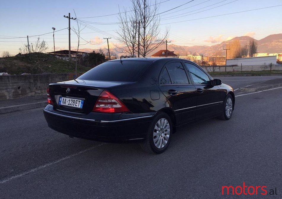 2000' Mercedes-Benz C 220 photo #1