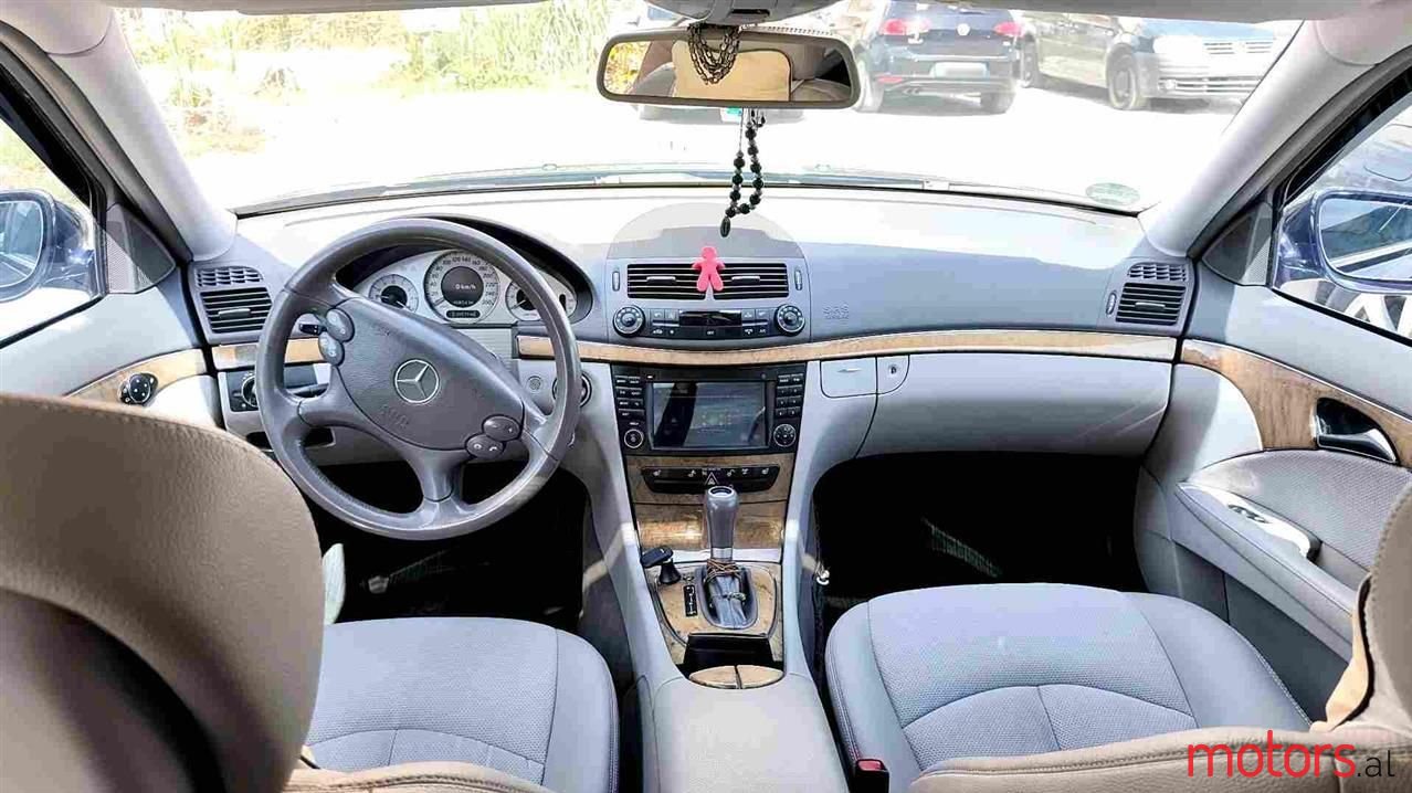 2007' Mercedes-Benz E 200 photo #6