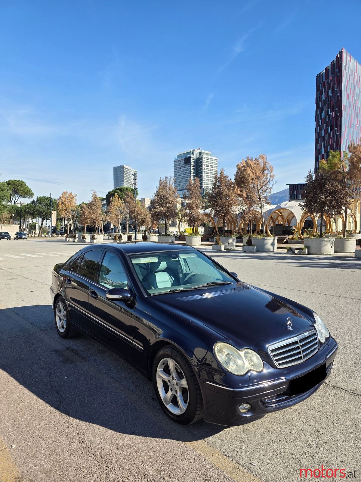 2005' Mercedes-Benz C 220 photo #1