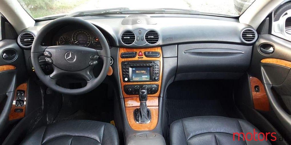2003' Mercedes-Benz CLK 270 photo #2