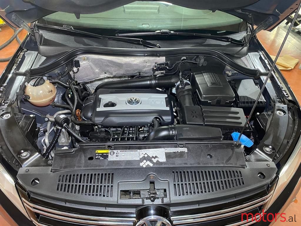 2013' Volkswagen Tiguan photo #1