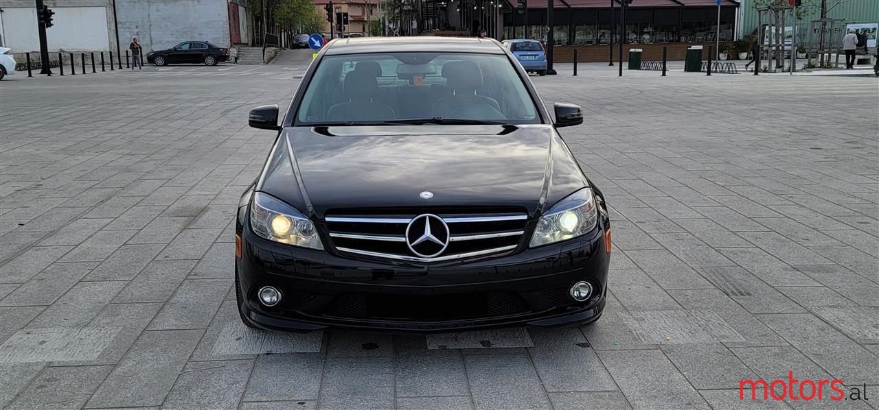 2010' Mercedes-Benz C 300 photo #2