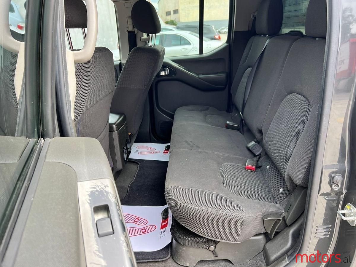 2010' Nissan Navara photo #4