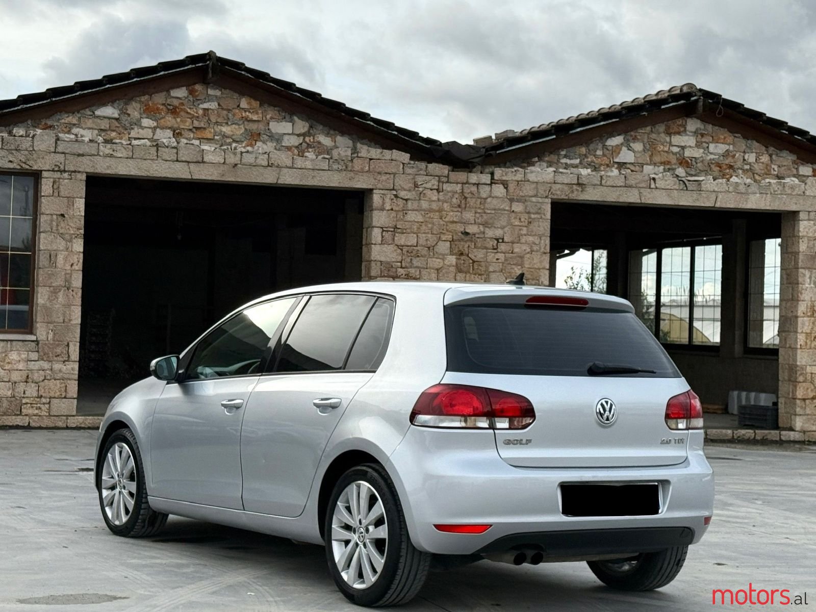 2010' Volkswagen Golf photo #4