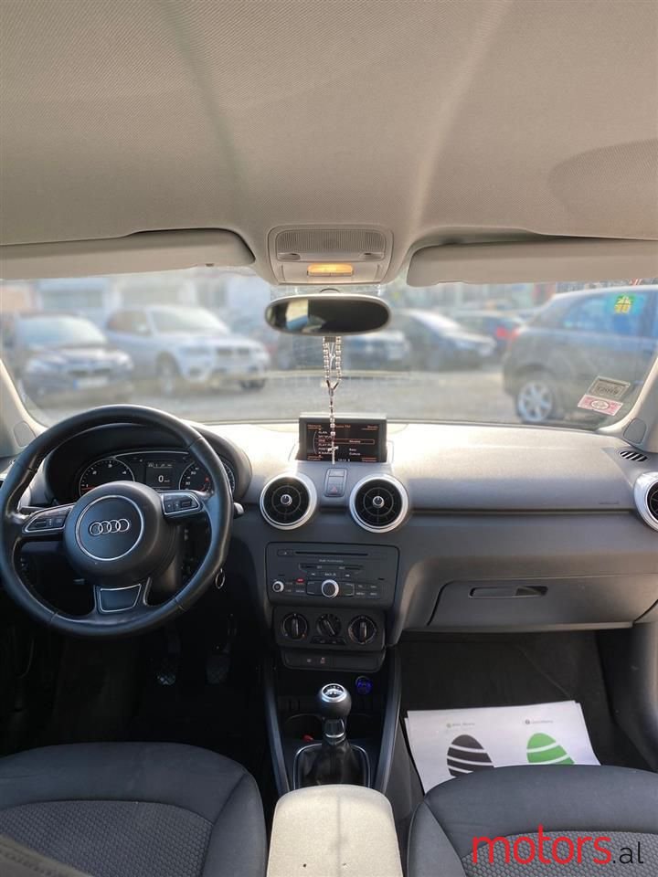 2011' Audi A1 photo #5