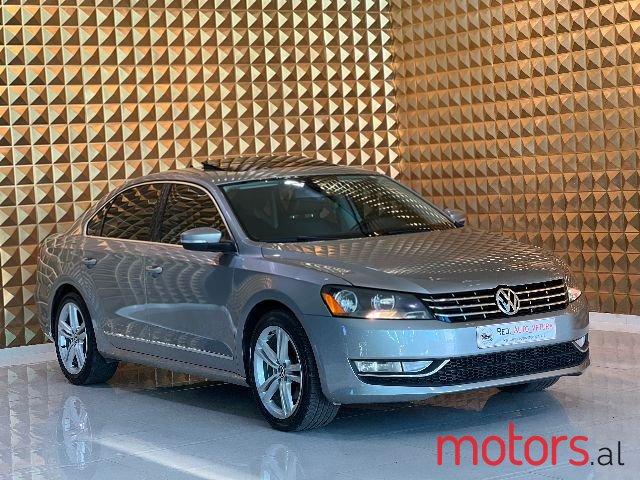 2014' Volkswagen Passat photo #2