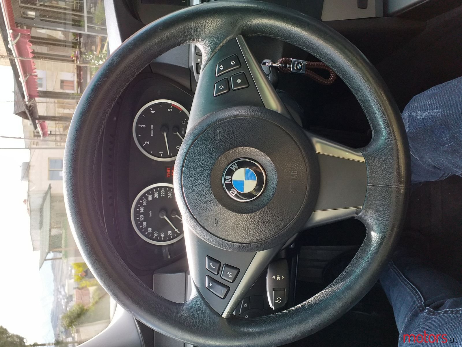 2005' BMW 530 photo #1