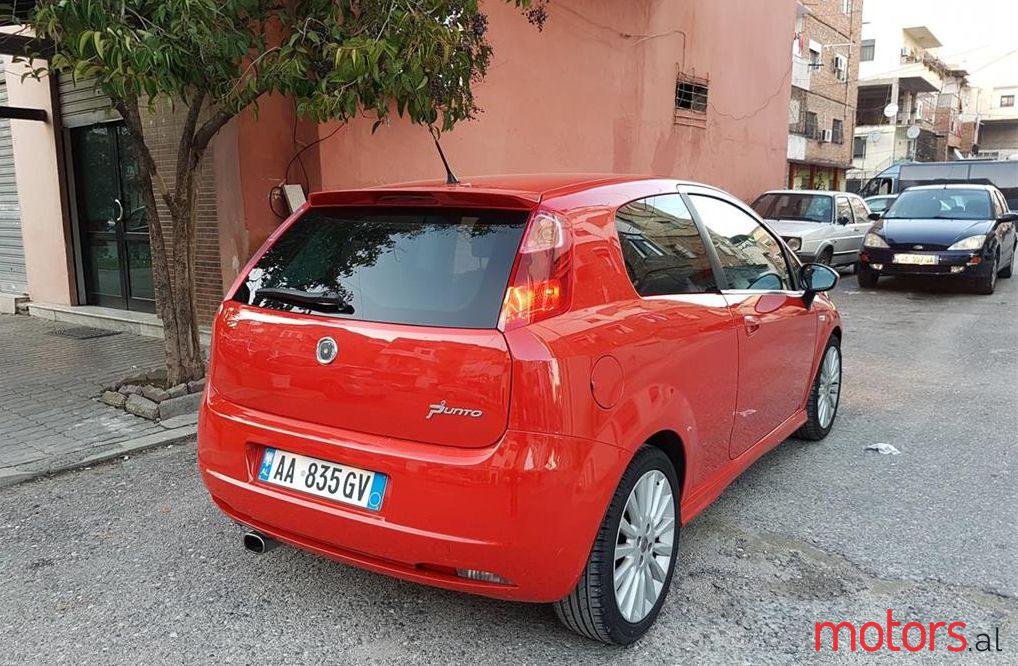 2008' Fiat Grande Punto photo #2