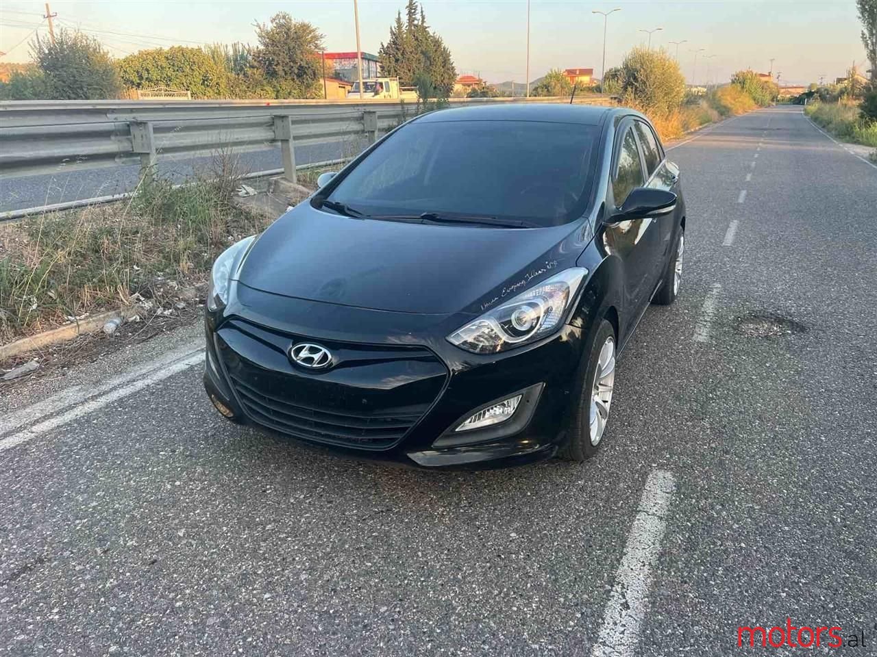 2012' Hyundai i30 photo #1