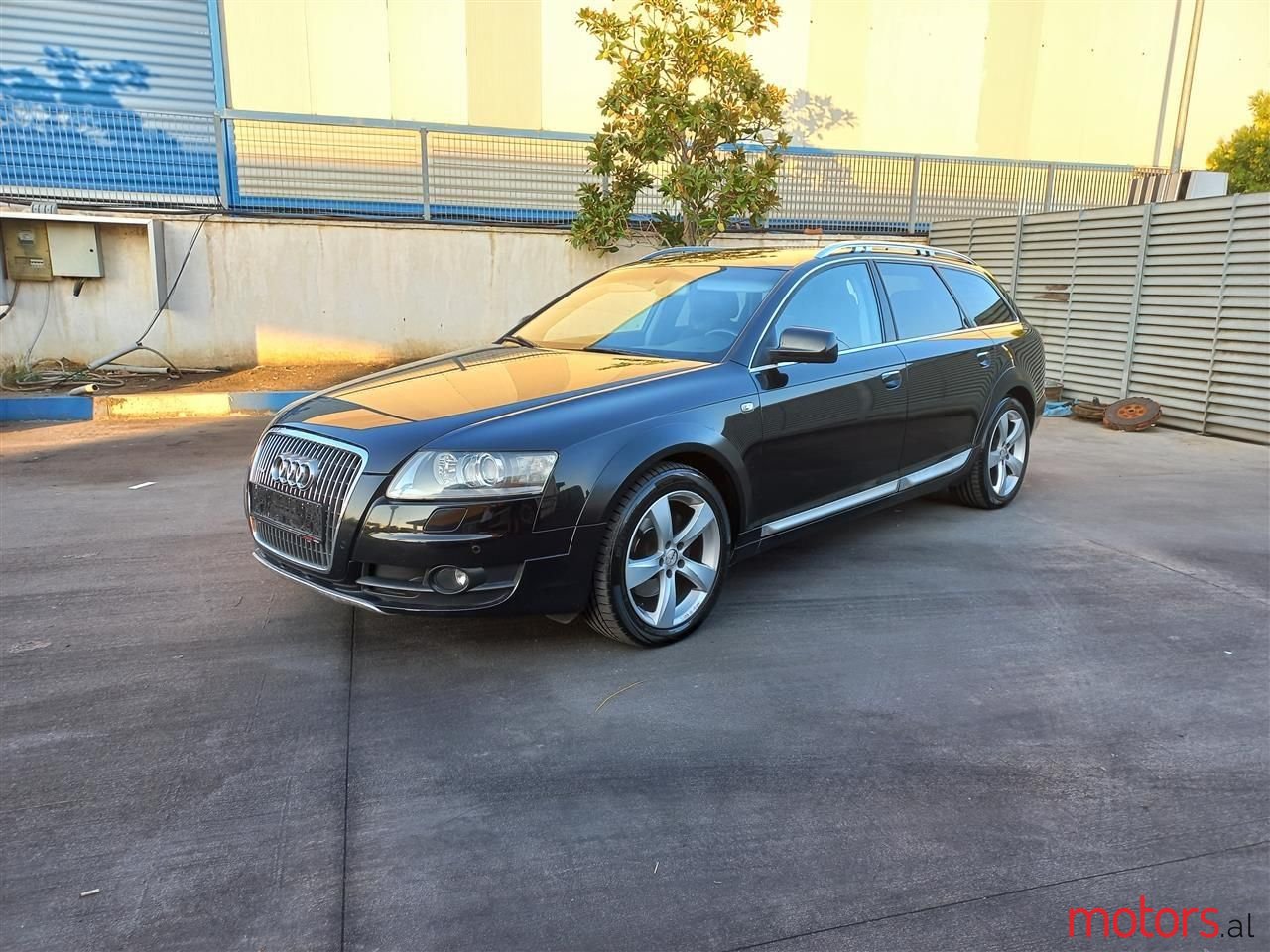 2009' Audi Allroad photo #2