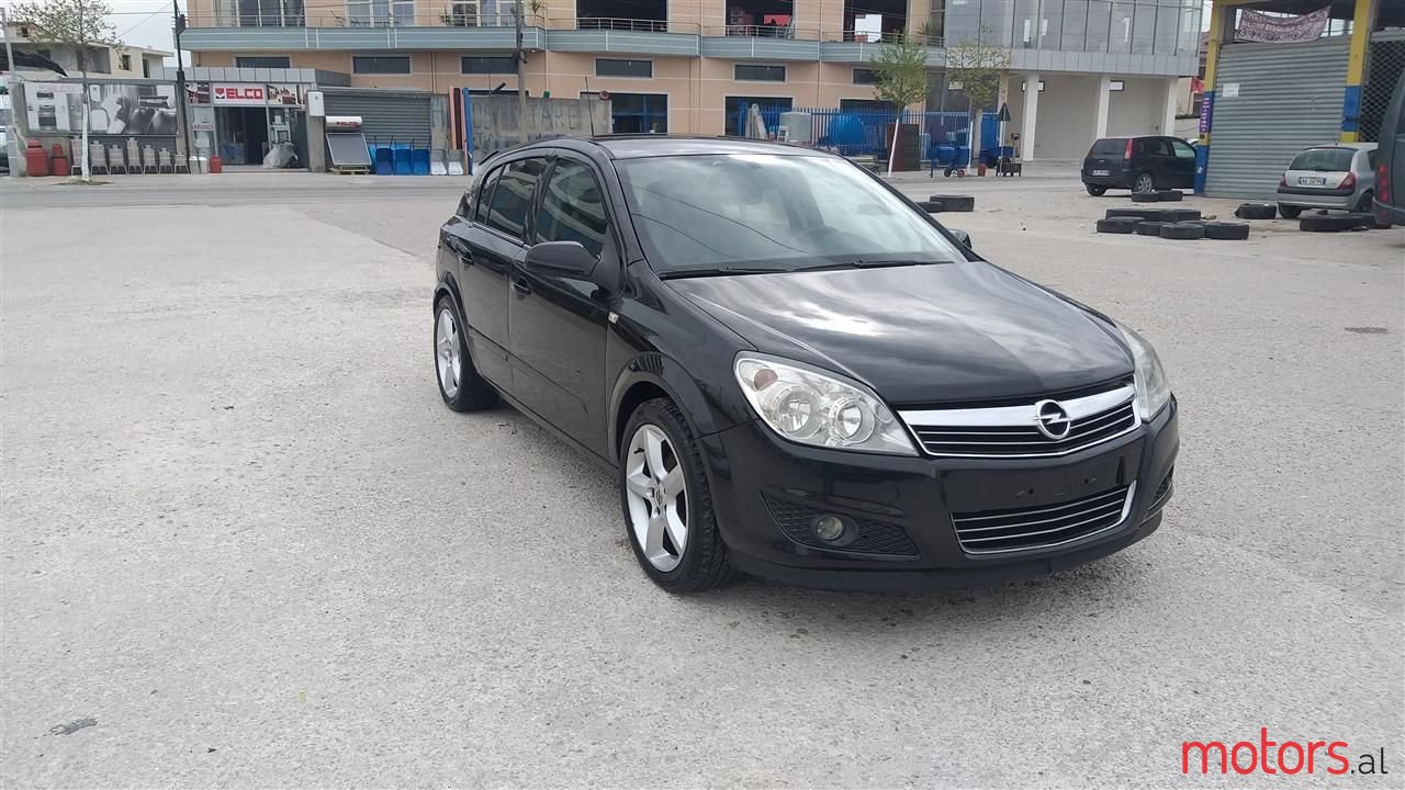 2009' Opel Astra photo #2