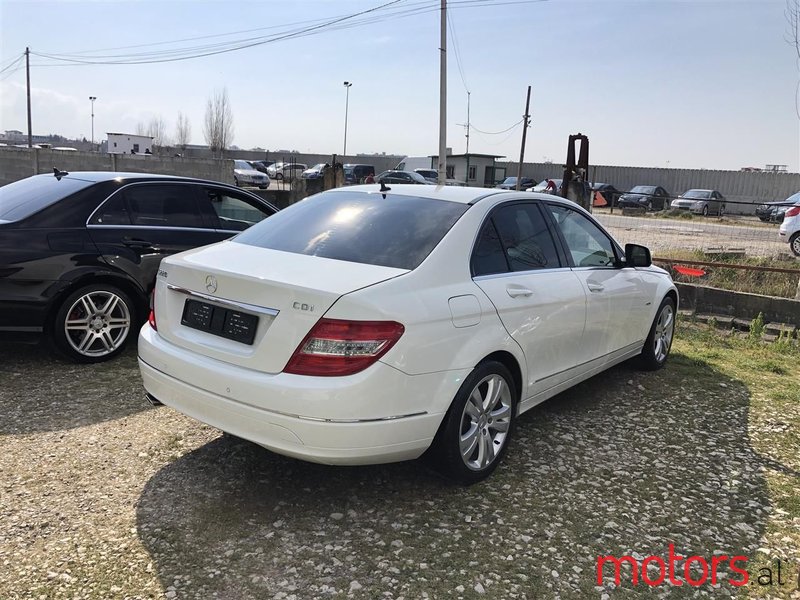 2008' Mercedes-Benz C 220 photo #3