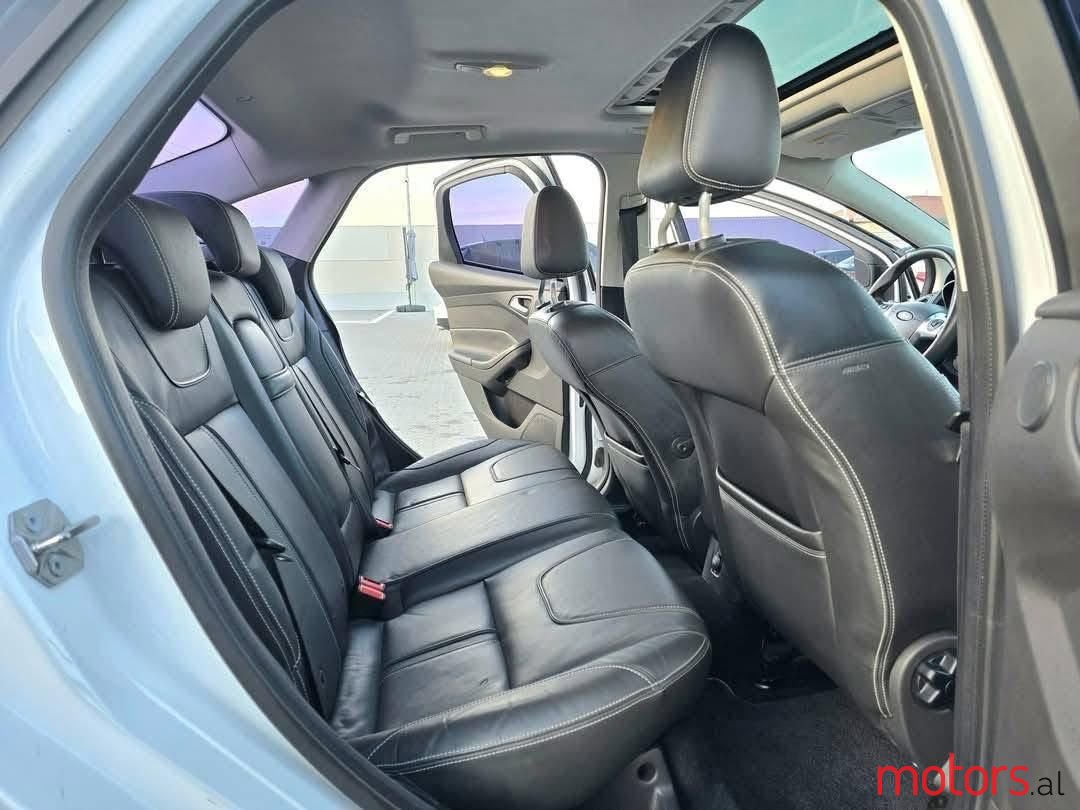 2013' Ford Focus photo #5