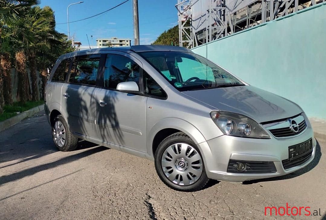 2008' Opel Zafira photo #3