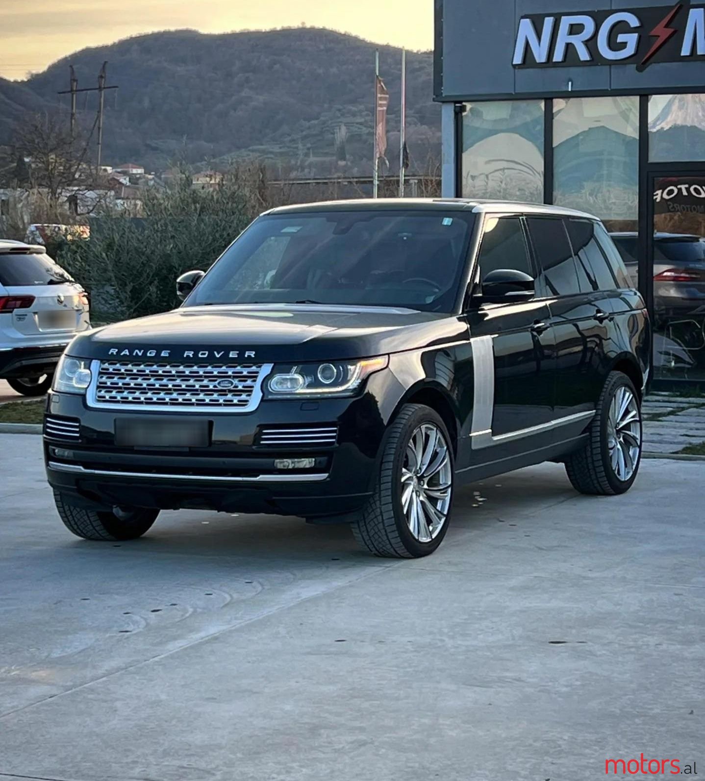 2014' Land Rover Range Rover photo #1