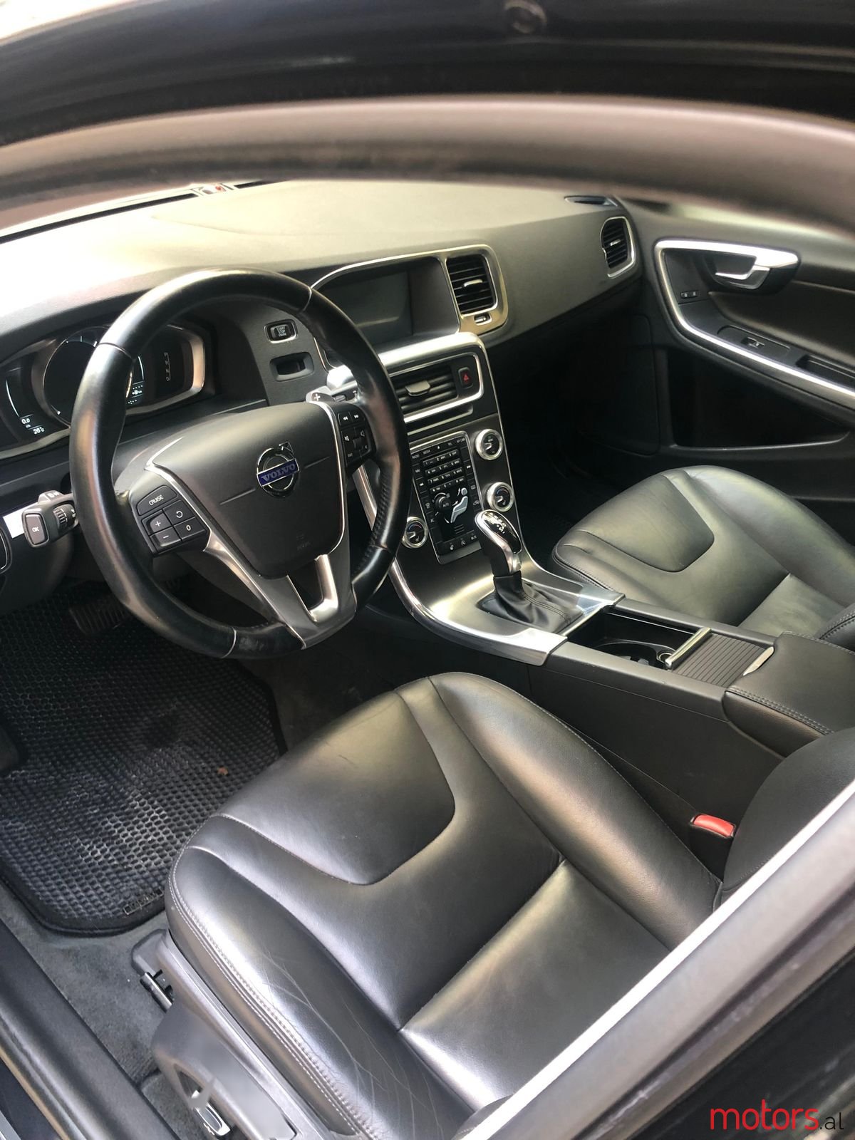 2015' Volvo S60 photo #3