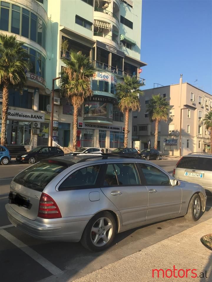 2001' Mercedes-Benz C 220 photo #3