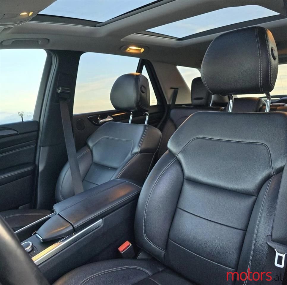 2012' Mercedes-Benz ML 350 photo #4