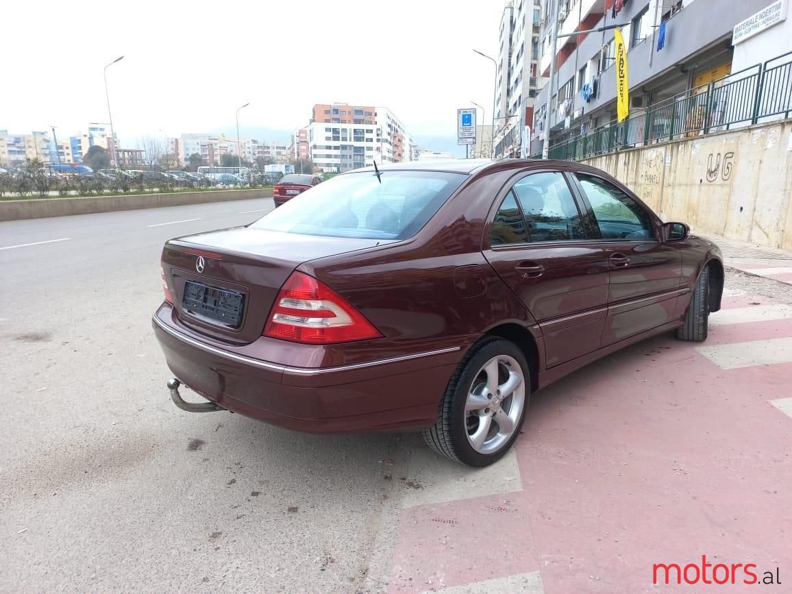 2006' Mercedes-Benz C 220 photo #3