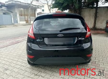 2011' Ford Fiesta photo #3