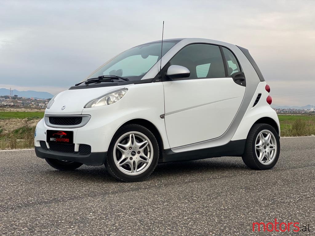 2008' Smart Fortwo photo #2