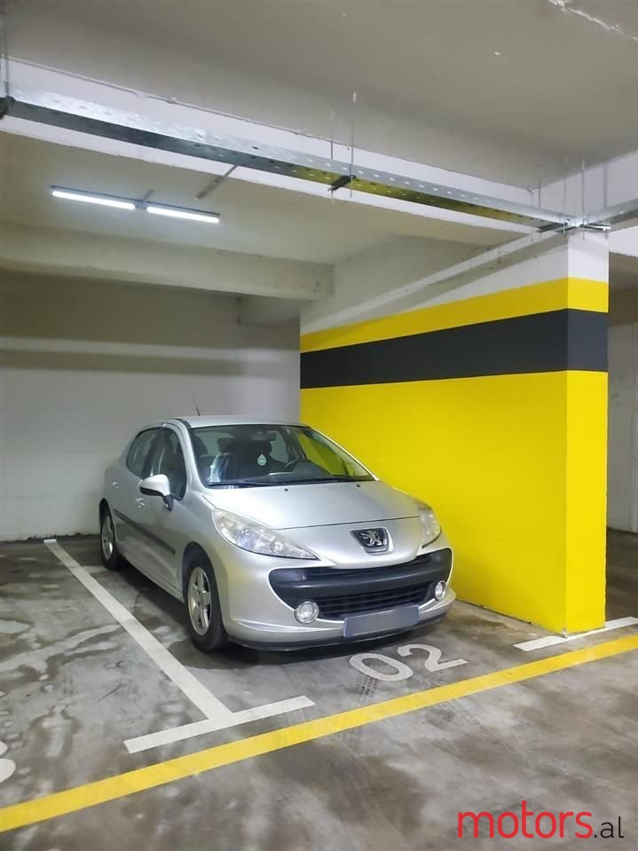 2009' Peugeot 207 photo #1