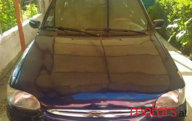 1996' Ford Escort photo #1