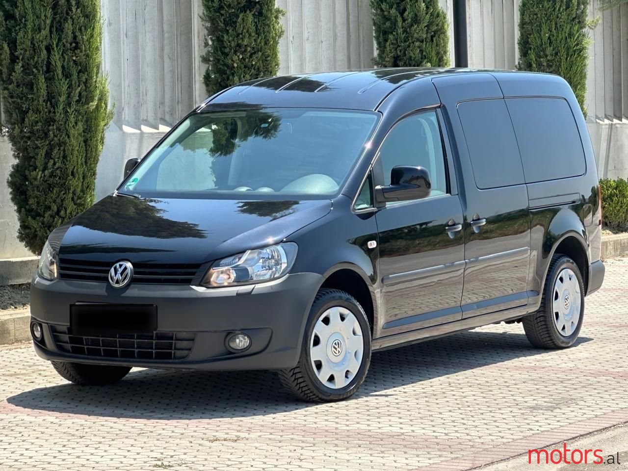 2013' Volkswagen Caddy photo #5