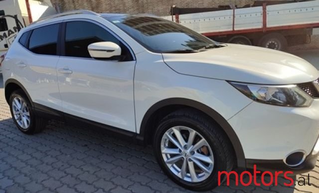 2015' Nissan Qashqai photo #2